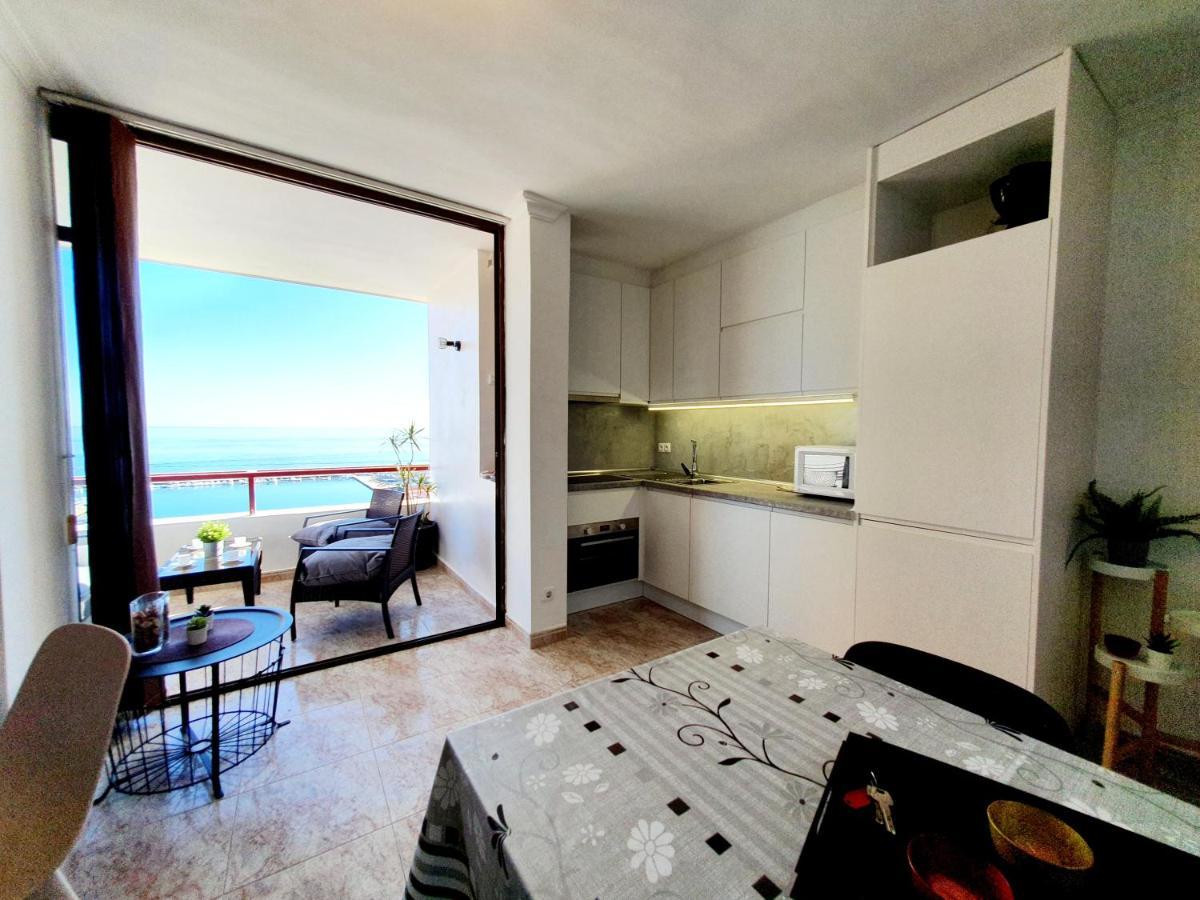 Marina View Apartment Fuengirola Bagian luar foto