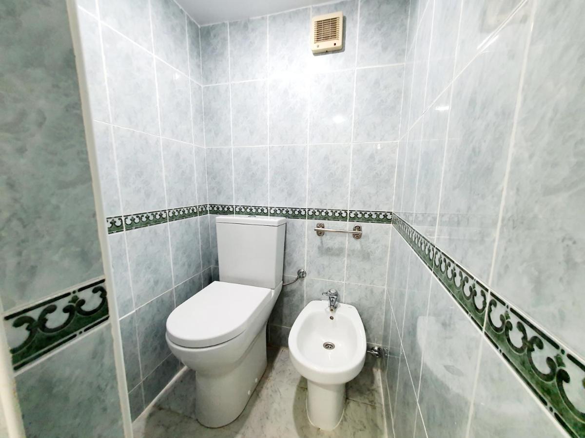 Marina View Apartment Fuengirola Bagian luar foto